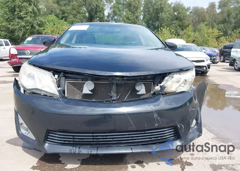 2012 Toyota Camry Xle V6 z USA, uszkodzony, nr VIN 4T1BK1FK4CU523340